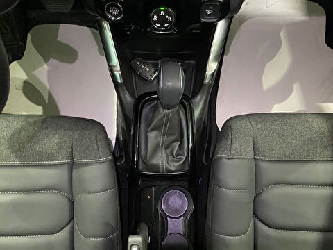 2024 Benzin Otomatik Citroen C3 AirCross Gri Gürel Tasarım Aksesuar Otomotiv San. Tic. Ltd. Şti.