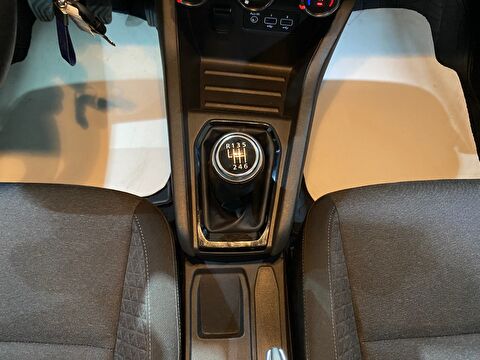 2023 Benzin Manuel Renault Clio Beyaz Gürel Tasarım Aksesuar Otomotiv San. Tic. Ltd. Şti.