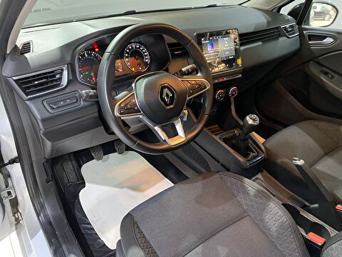 2023 Benzin Manuel Renault Clio Beyaz Gürel Tasarım Aksesuar Otomotiv San. Tic. Ltd. Şti.