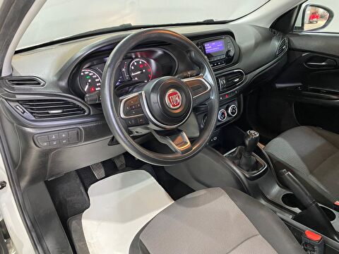 2022 Dizel Manuel Fiat Egea Beyaz Gürel Tasarım Aksesuar Otomotiv San. Tic. Ltd. Şti.