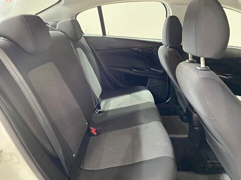 2022 Dizel Manuel Fiat Egea Beyaz Gürel Tasarım Aksesuar Otomotiv San. Tic. Ltd. Şti.