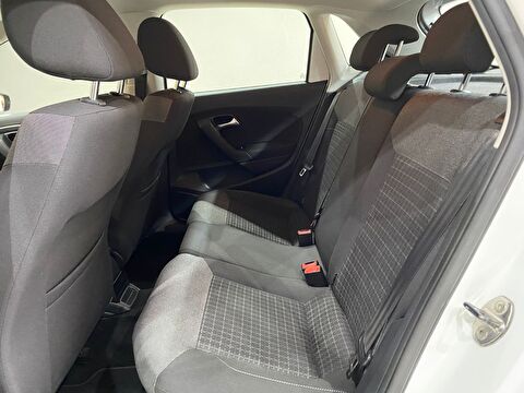 TaksitliOto.Net | 2.El Volkswagen Polo Hatchback 1.2 TSI BMT Comfortline DSG | Otomatik & Benzin | Beyaz | İzmir.2el 2016 Benzin Otomatik Volkswagen Polo Beyaz Gürel Tasarım Aksesuar Otomotiv San. Tic. Ltd. Şti.