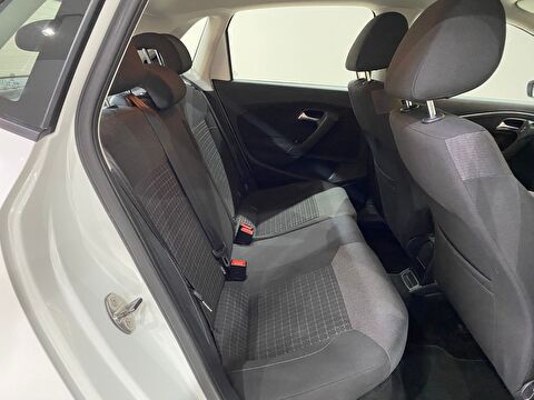 TaksitliOto.Net | 2.El Volkswagen Polo Hatchback 1.2 TSI BMT Comfortline DSG | Otomatik & Benzin | Beyaz | İzmir.2el 2016 Benzin Otomatik Volkswagen Polo Beyaz Gürel Tasarım Aksesuar Otomotiv San. Tic. Ltd. Şti.