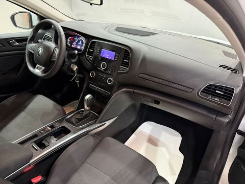 2023 Benzin Otomatik Renault Megane Beyaz Gürel Tasarım Aksesuar Otomotiv San. Tic. Ltd. Şti.