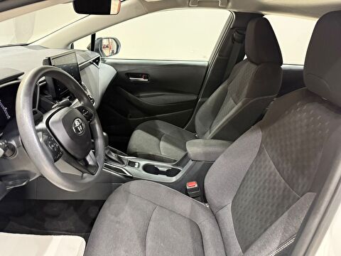 2026 Benzin Otomatik Toyota Corolla Beyaz Gürel Tasarım Aksesuar Otomotiv San. Tic. Ltd. Şti.