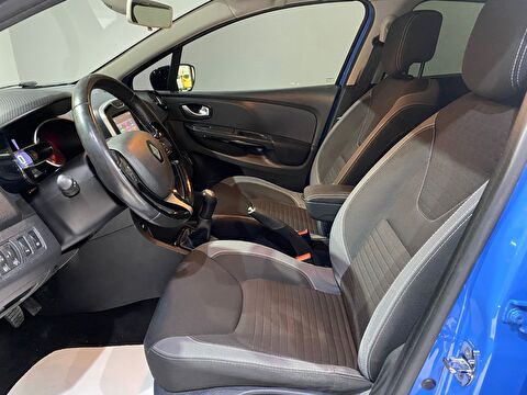 2016 Benzin Manuel Renault Clio Mavi Gürel Tasarım Aksesuar Otomotiv San. Tic. Ltd. Şti.