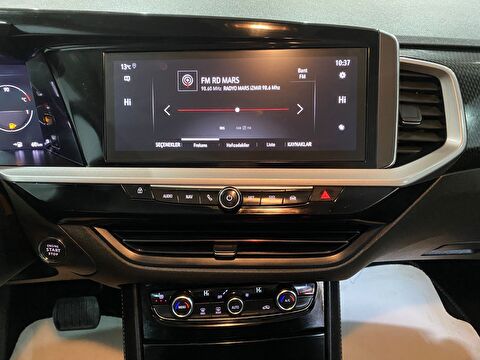 2024 Benzin Otomatik Opel Grandland Kırmızı Gürel Tasarım Aksesuar Otomotiv San. Tic. Ltd. Şti.