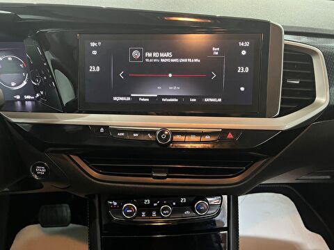 2024 Benzin Otomatik Opel Grandland Kırmızı Gürel Tasarım Aksesuar Otomotiv San. Tic. Ltd. Şti.