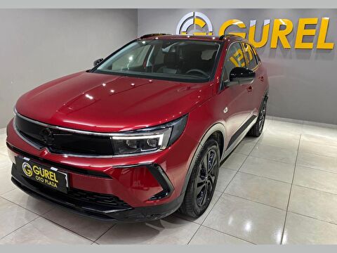 2024 Benzin Otomatik Opel Grandland Kırmızı Gürel Tasarım Aksesuar Otomotiv San. Tic. Ltd. Şti.