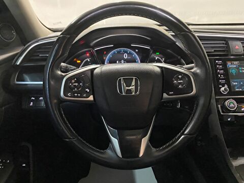 2021 Benzin + LPG Otomatik Honda Civic Beyaz Gürel Tasarım Aksesuar Otomotiv San. Tic. Ltd. Şti.