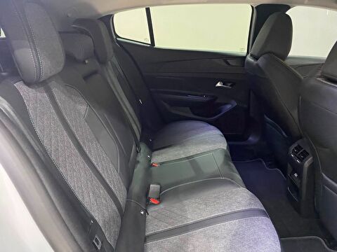 2024 Benzin Otomatik Peugeot 408 Beyaz Gürel Tasarım Aksesuar Otomotiv San. Tic. Ltd. Şti.