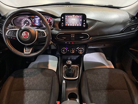 2021 Benzin Manuel Fiat Egea Cross Gri Gürel Tasarım Aksesuar Otomotiv San. Tic. Ltd. Şti.