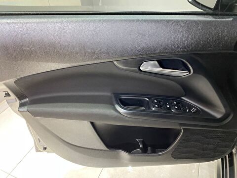 2021 Benzin Manuel Fiat Egea Cross Gri Gürel Tasarım Aksesuar Otomotiv San. Tic. Ltd. Şti.