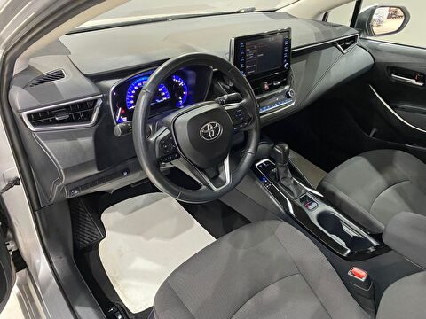 2022 Benzin Otomatik Toyota Corolla Gri Gürel Tasarım Aksesuar Otomotiv San. Tic. Ltd. Şti.