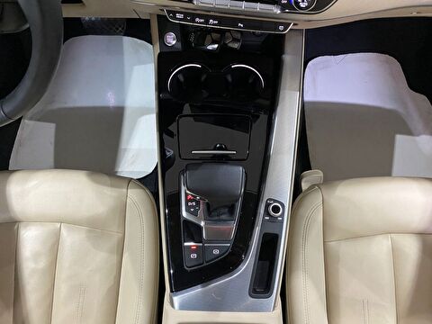 2024 Dizel Otomatik Audi A4 Siyah Gürel Tasarım Aksesuar Otomotiv San. Tic. Ltd. Şti.