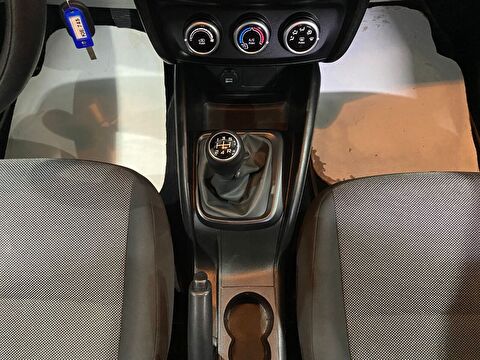 2023 Dizel Manuel Fiat Egea Beyaz Gürel Tasarım Aksesuar Otomotiv San. Tic. Ltd. Şti.