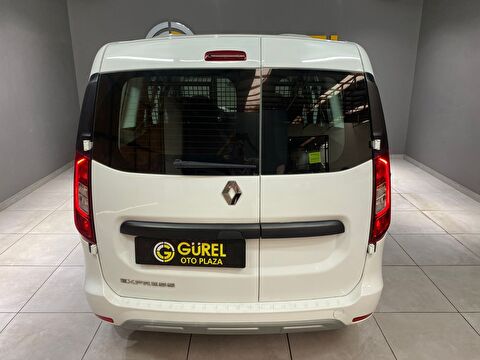 2023 Dizel Manuel Renault Express Beyaz Gürel Tasarım Aksesuar Otomotiv San. Tic. Ltd. Şti.