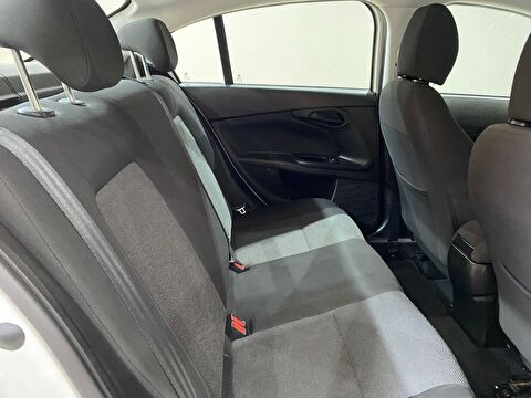 2022 Dizel Manuel Fiat Egea Beyaz Gürel Tasarım Aksesuar Otomotiv San. Tic. Ltd. Şti.
