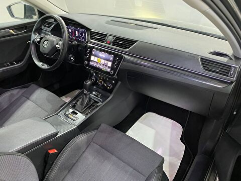 2023 Benzin Otomatik Skoda Superb Gri Gürel Tasarım Aksesuar Otomotiv San. Tic. Ltd. Şti.