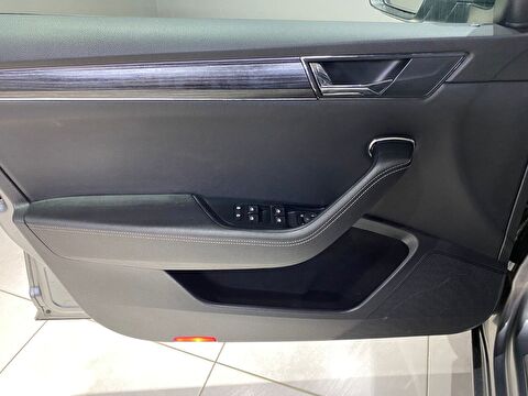 2023 Benzin Otomatik Skoda Superb Gri Gürel Tasarım Aksesuar Otomotiv San. Tic. Ltd. Şti.