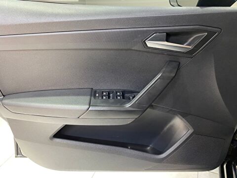 2022 Benzin Otomatik Seat Ibiza Lacivert Gürel Tasarım Aksesuar Otomotiv San. Tic. Ltd. Şti.