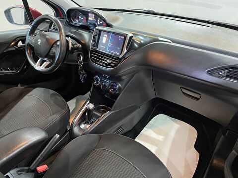 2017 Dizel Otomatik Peugeot 208 Kırmızı Gürel Tasarım Aksesuar Otomotiv San. Tic. Ltd. Şti.