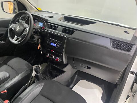 2022 Dizel Manuel Renault Express Beyaz Gürel Tasarım Aksesuar Otomotiv San. Tic. Ltd. Şti.