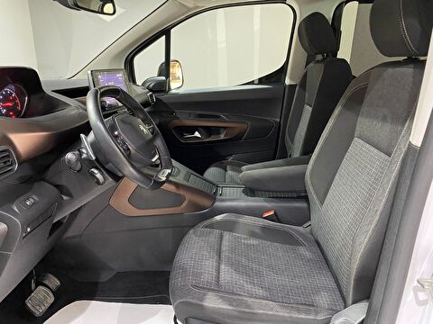 2023 Dizel Otomatik Peugeot Rifter Beyaz Gürel Tasarım Aksesuar Otomotiv San. Tic. Ltd. Şti.