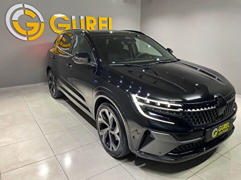 2024 MHEV Otomatik Renault Austral Siyah Gürel Tasarım Aksesuar Otomotiv San. Tic. Ltd. Şti.