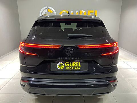 2024 MHEV Otomatik Renault Austral Siyah Gürel Tasarım Aksesuar Otomotiv San. Tic. Ltd. Şti.