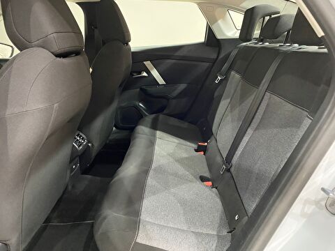 2024 Benzin Otomatik Citroen C4 X Beyaz Gürel Tasarım Aksesuar Otomotiv San. Tic. Ltd. Şti.