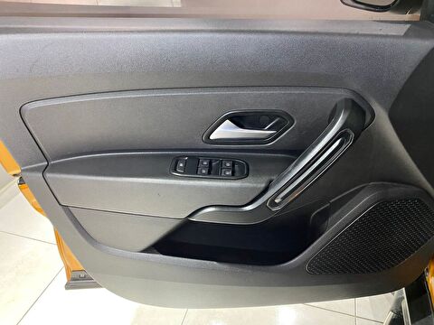 2021 Benzin + LPG Manuel Dacia Duster Turuncu Gürel Tasarım Aksesuar Otomotiv San. Tic. Ltd. Şti.