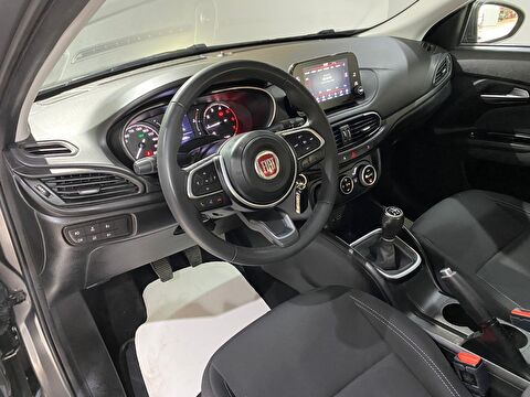2023 Dizel Manuel Fiat Egea Gri Gürel Tasarım Aksesuar Otomotiv San. Tic. Ltd. Şti.