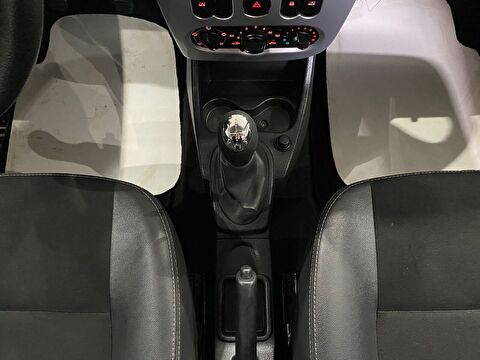 2024 Benzin Otomatik Renault Megane Gri Gürel Tasarım Aksesuar Otomotiv San. Tic. Ltd. Şti.