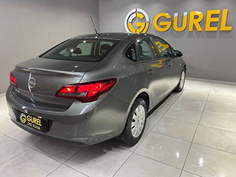 2018 Benzin Manuel Opel Astra Gri Gürel Tasarım Aksesuar Otomotiv San. Tic. Ltd. Şti.