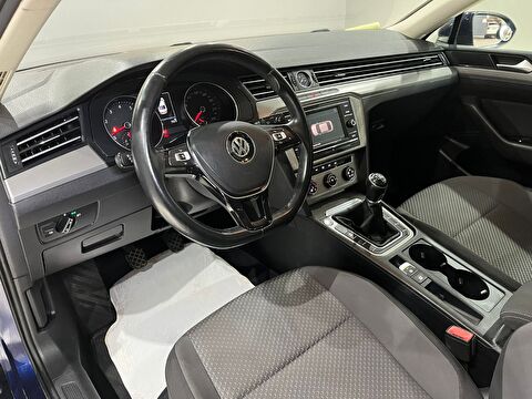 2018 Benzin Manuel Volkswagen Passat Mavi Gürel Tasarım Aksesuar Otomotiv San. Tic. Ltd. Şti.