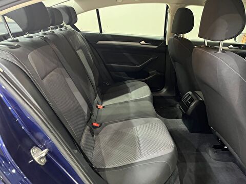 2018 Benzin Manuel Volkswagen Passat Mavi Gürel Tasarım Aksesuar Otomotiv San. Tic. Ltd. Şti.