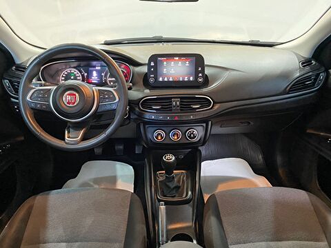 2023 Dizel Manuel Fiat Egea Beyaz Gürel Tasarım Aksesuar Otomotiv San. Tic. Ltd. Şti.