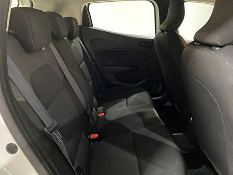 2022 Benzin Manuel Renault Clio Beyaz Gürel Tasarım Aksesuar Otomotiv San. Tic. Ltd. Şti.