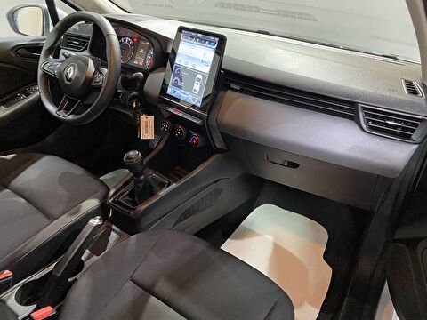 2022 Benzin Manuel Renault Clio Beyaz Gürel Tasarım Aksesuar Otomotiv San. Tic. Ltd. Şti.
