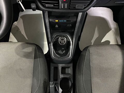 2024 Dizel Manuel Ford Tourneo Courier Beyaz Gürel Tasarım Aksesuar Otomotiv San. Tic. Ltd. Şti.