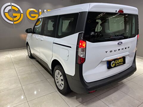 2024 Dizel Manuel Ford Tourneo Courier Beyaz Gürel Tasarım Aksesuar Otomotiv San. Tic. Ltd. Şti.