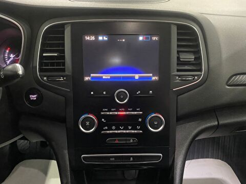 2017 Benzin Manuel Renault Megane Mavi Gürel Tasarım Aksesuar Otomotiv San. Tic. Ltd. Şti.