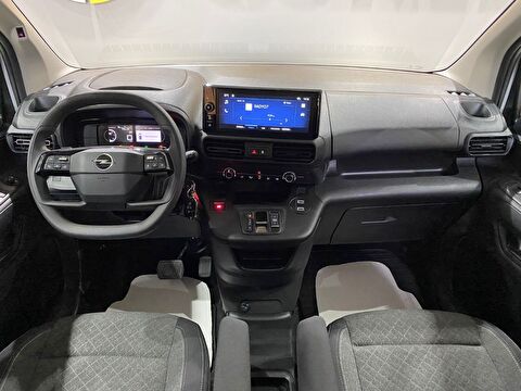 2026 Dizel Otomatik Opel Combo Beyaz Gürel Tasarım Aksesuar Otomotiv San. Tic. Ltd. Şti.
