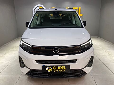 2026 Dizel Otomatik Opel Combo Beyaz Gürel Tasarım Aksesuar Otomotiv San. Tic. Ltd. Şti.