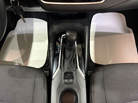 2026 Benzin Otomatik Toyota Corolla Beyaz Gürel Tasarım Aksesuar Otomotiv San. Tic. Ltd. Şti.