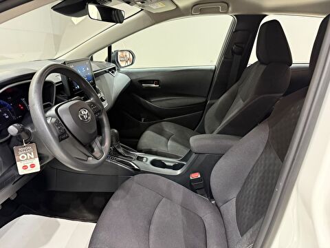 2026 Benzin Otomatik Toyota Corolla Beyaz Gürel Tasarım Aksesuar Otomotiv San. Tic. Ltd. Şti.
