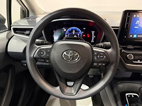 2026 Benzin Otomatik Toyota Corolla Beyaz Gürel Tasarım Aksesuar Otomotiv San. Tic. Ltd. Şti.