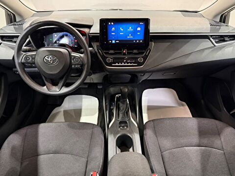 2026 Benzin Otomatik Toyota Corolla Beyaz Gürel Tasarım Aksesuar Otomotiv San. Tic. Ltd. Şti.