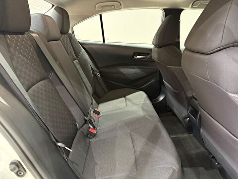 2026 Benzin Otomatik Toyota Corolla Beyaz Gürel Tasarım Aksesuar Otomotiv San. Tic. Ltd. Şti.